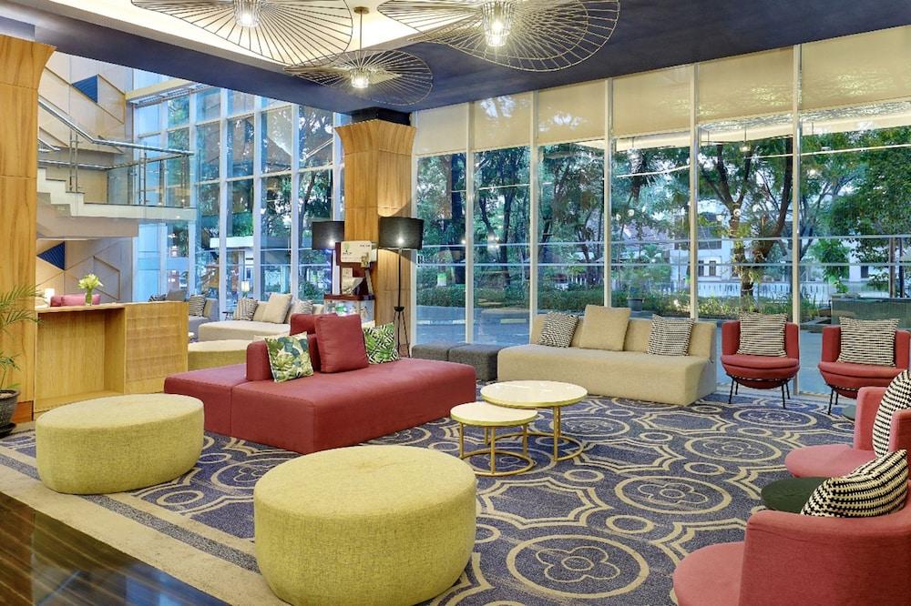 Mercure Bandung Nexa Supratman Buitenkant foto