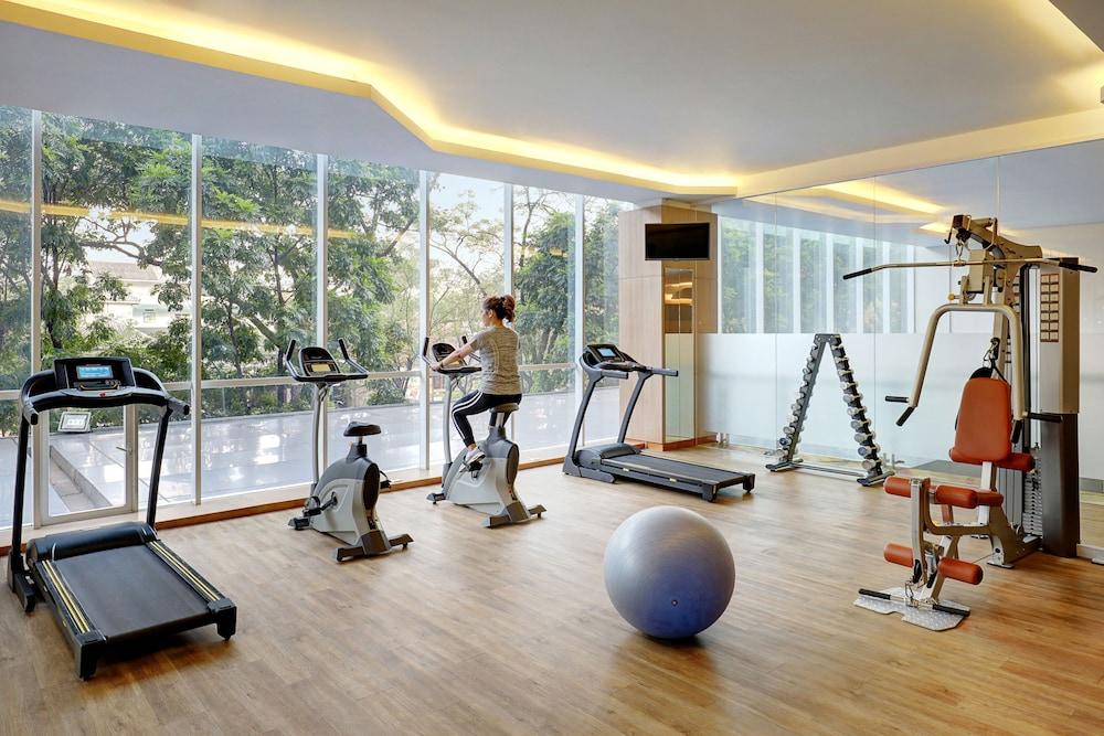 Mercure Bandung Nexa Supratman Buitenkant foto
